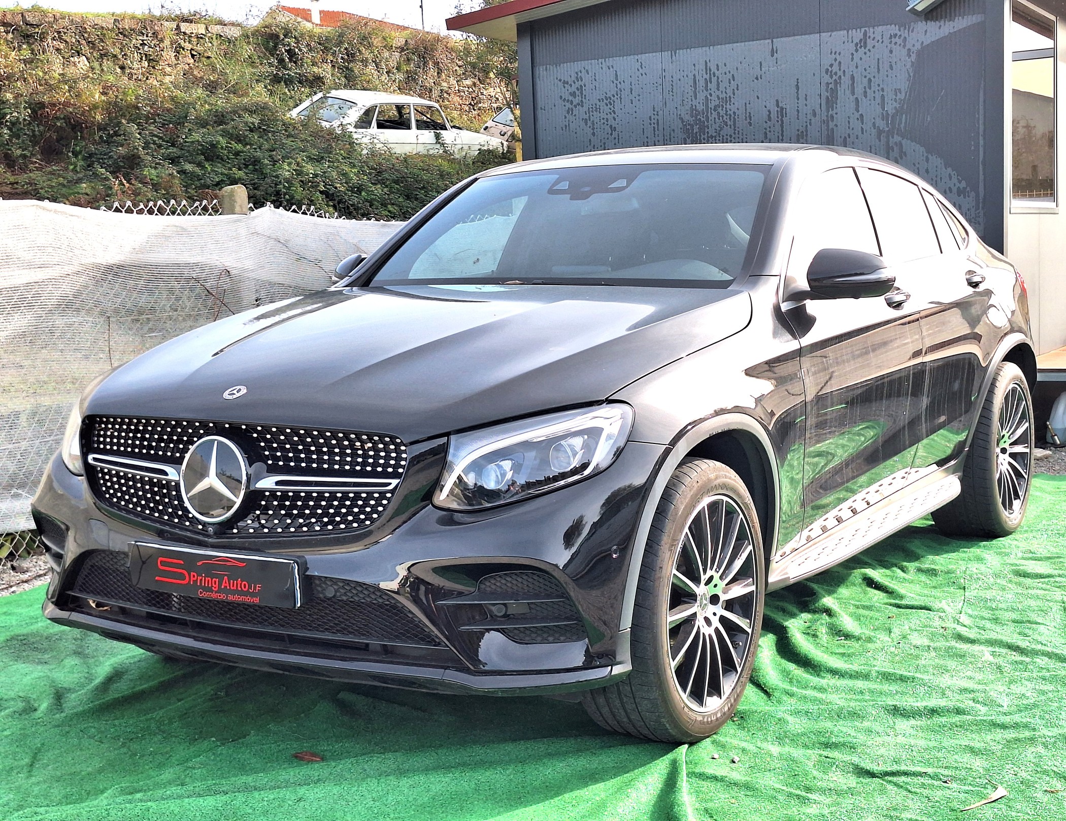 Mercedes-Benz
